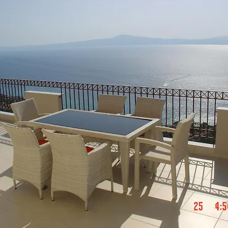 Διαμέρισμα First Floor