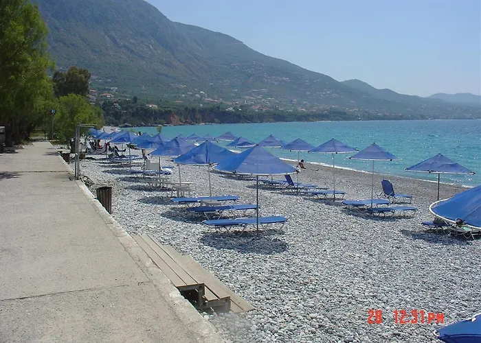 Apartman First Floor Vérga Kalamátasz