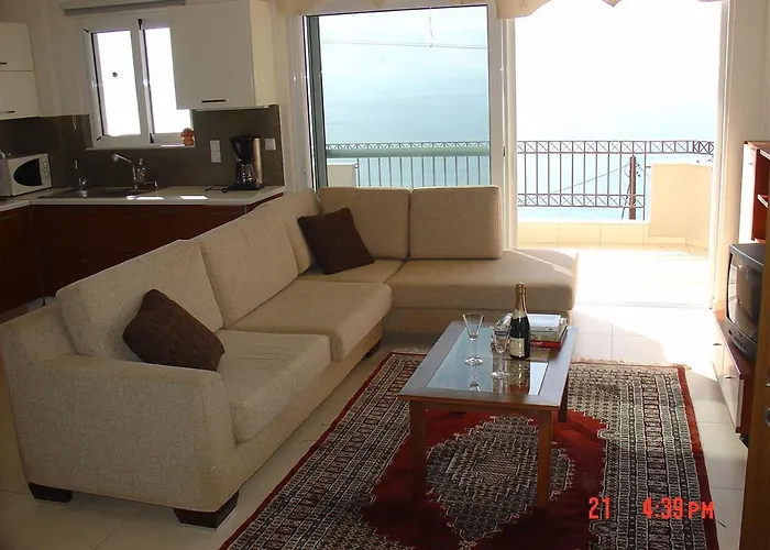 First Floor Apartman *